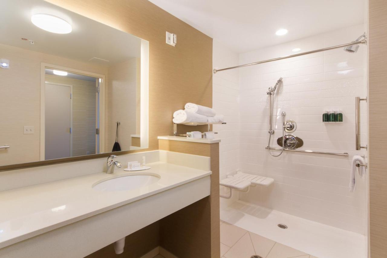 Fairfield Inn & Suites By Marriott Buffalo Amherst/University Exteriör bild