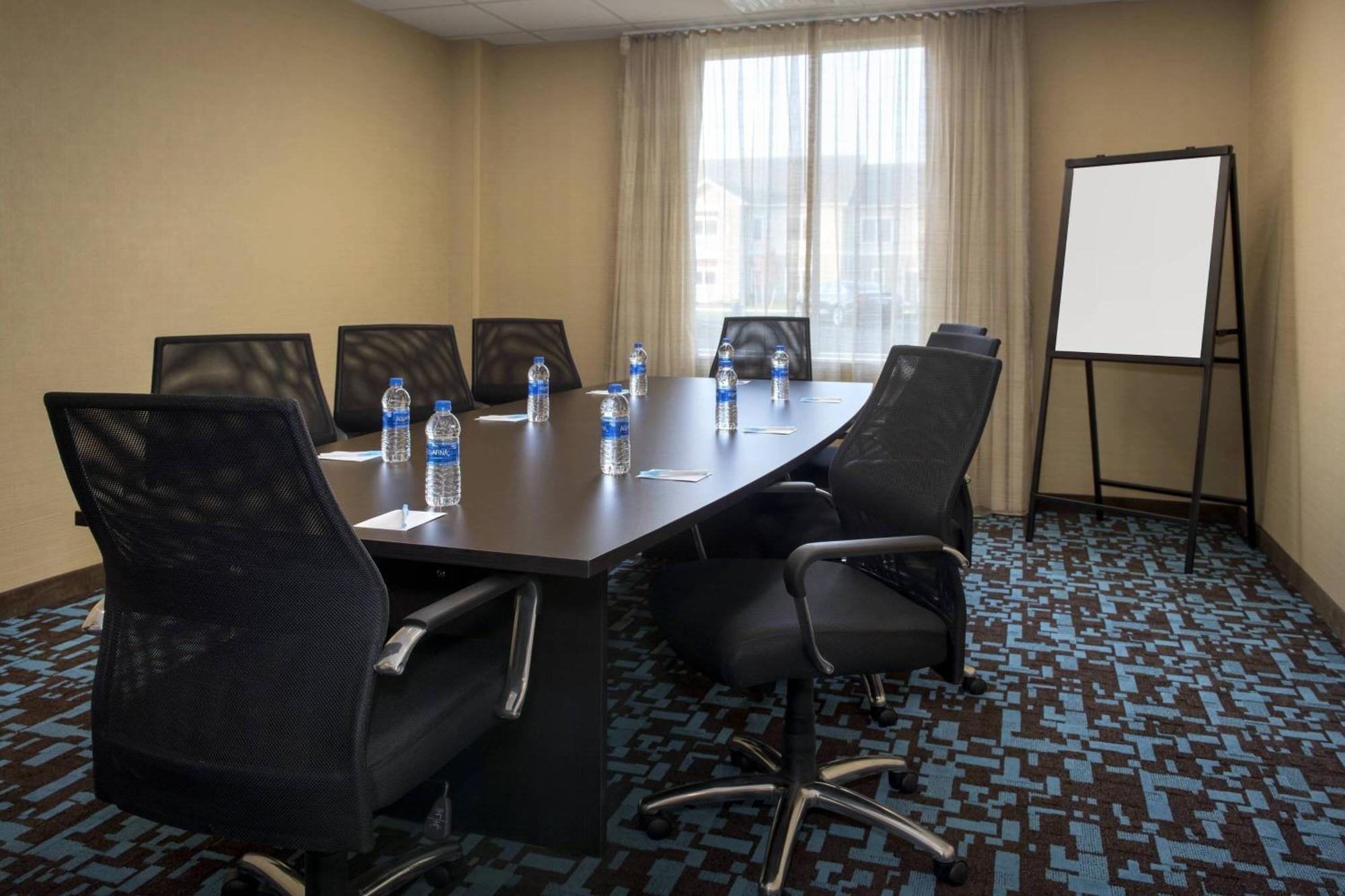 Fairfield Inn & Suites By Marriott Buffalo Amherst/University Exteriör bild