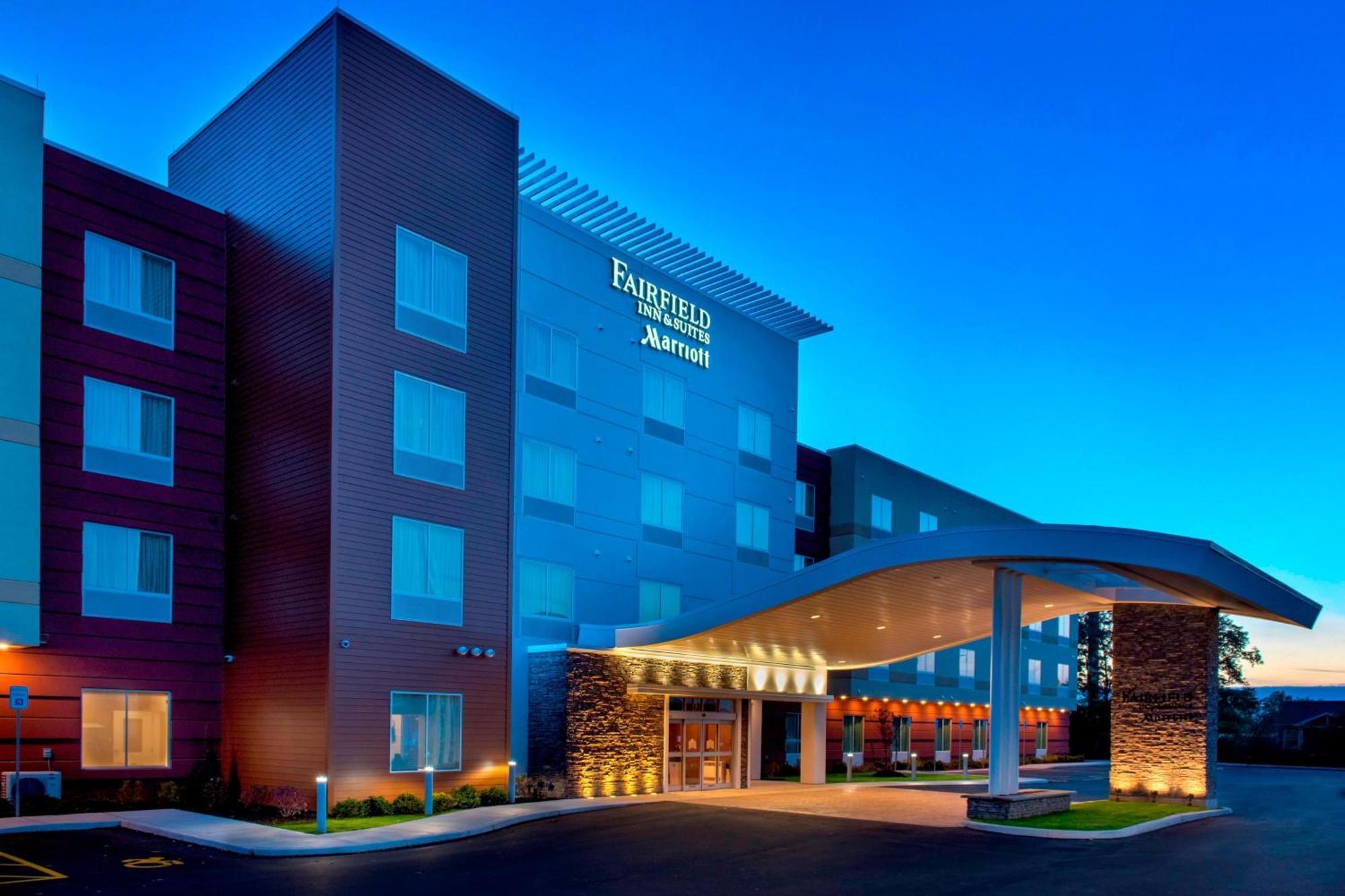 Fairfield Inn & Suites By Marriott Buffalo Amherst/University Exteriör bild